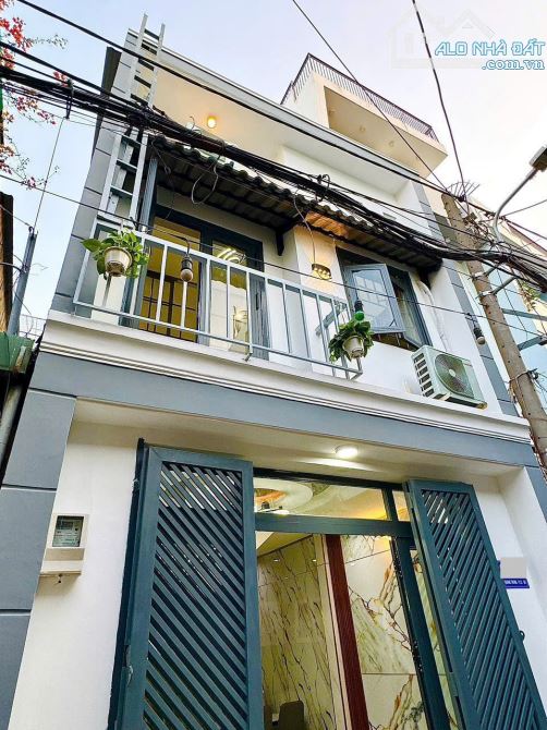 BÁN NHÀ MỚI ĐẸP QUANG TRUNG P11 GÒ VẤP. DT: 4x6M. 3lầu-2pn. GIÁ: 3.680 TỶ.
