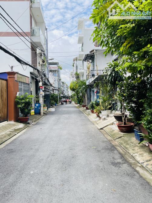 BÁN ĐẤT HẺM XE TẢI KDC LÝ PHỤC MAN, Q.7, 65M2, HƠN 5 TỶ
