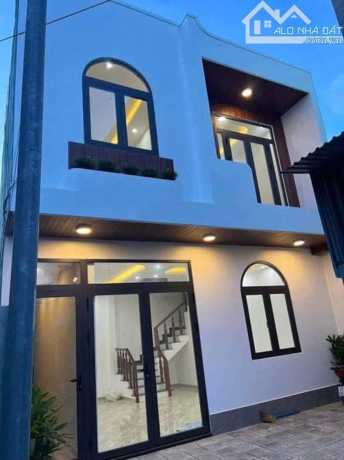 📌📌📌LÀM VIỆC TRỰC TIẾP GIÁ TỐT !!!bán nhà 2 tầng kiệt 142 âu cơ