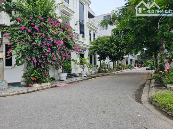 SIÊU PHẨM LÔ ĐẤT TĐC HỒ ĐÁ – SỞ DẦU – 70M²   – Ô TÔ ĐỖ CỬA