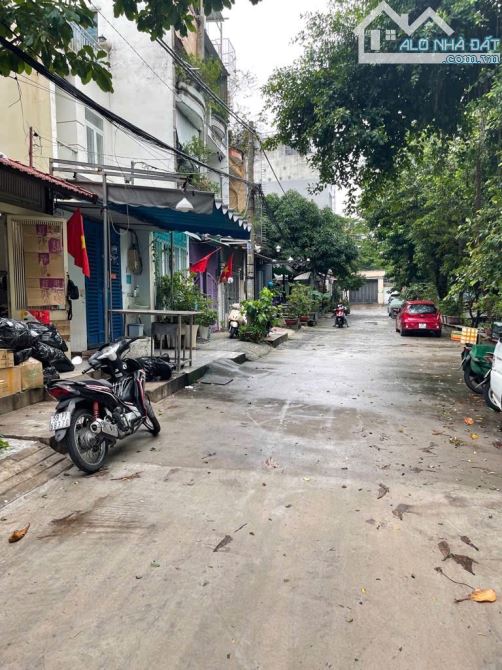 Bán Nhà Hẻm Xe Tải Vào Tận Cửa , Phan Huy Ích F15 Tân Bình , 3 Tầng , 4x9m , 5.x Tỷ