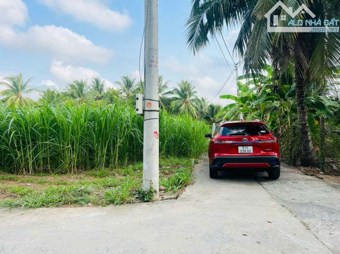 Lô góc 2 Mặt tiền gần Bệnh viện đa Khoa tỉnh Tiền Giang giá 490tr thương lượng