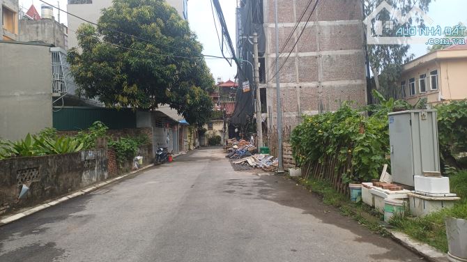 Bán đất phố An Dương Vương 75m2 MT 4.5m đường ô tô giá nhỉnh 11 tỷ