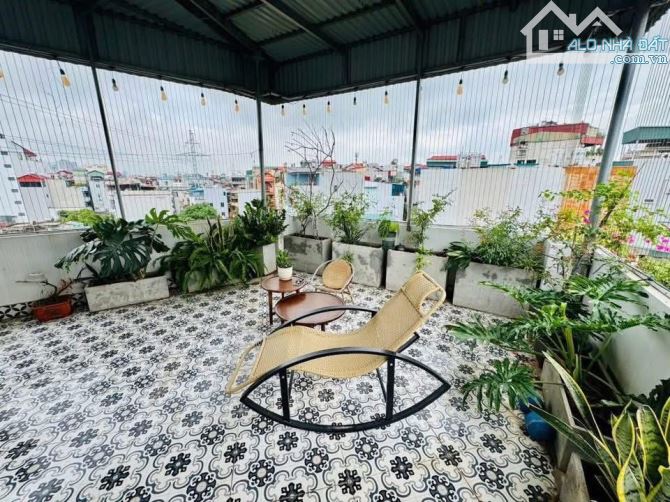 Ngọc Khánh 190tr/m2! Ngõ Rộng Bagac Phi, 43m2*4T Mt 3.3M Chào 8.2 Tỷ