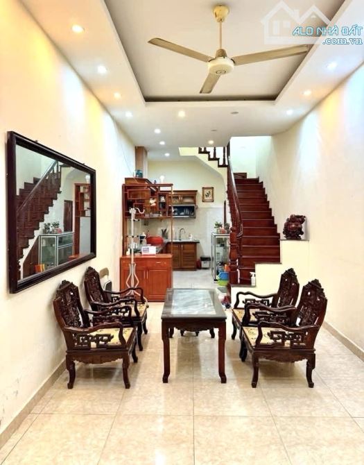 AN NINH TỐT, BA GÁC ĐỖ CỬA CHỈ 6.05 TỶ- SÁT NGÕ NGUYỄN ĐỨC CẢNH- 34M
