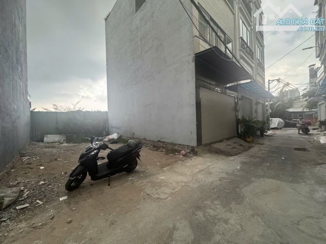 BÁN LỒ ĐẤT XE HƠI TỚI ĐẤT,ĐƯỜNG HUỲNH TẤN PHÁT,PHÚ MỸ QUẬN 7, 51M2(5×10.1)-GIÁ 6 TỶ