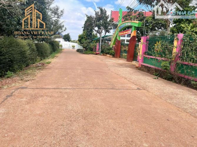 🔥 ĐẤT GÓC 2 MẶT TIỀN HẺM – NGUYỄN LƯƠNG BẰNG – 2,2 TỶ 🔥  📍Vị trí: Hẻm bê tông rộng, sau