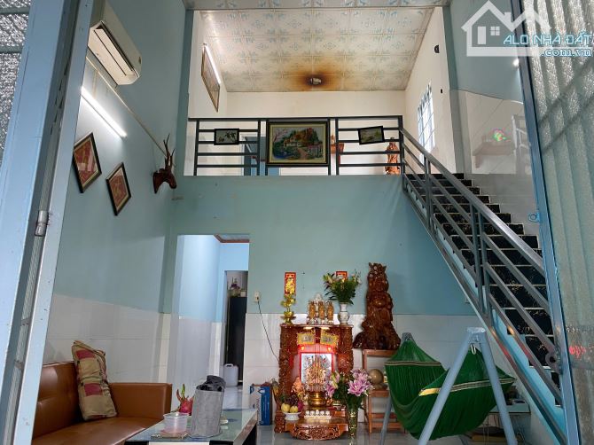 BÁN NHÀ GÁC LỬNG – SỔ RIÊNG THỔ CƯ. 200m2. Chỉ 2Tỷ4. Ô Tô
