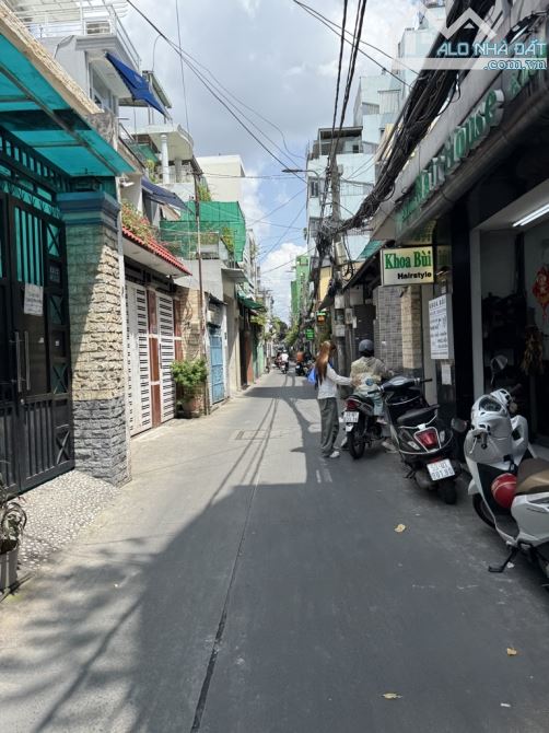 BÁN NHÀ CÁCH MẠNG THÁNG 8 HẺM Ô TÔ QUẬN 10 - 9.5 TỶ (TL), DT 64M2 (4,6X14)