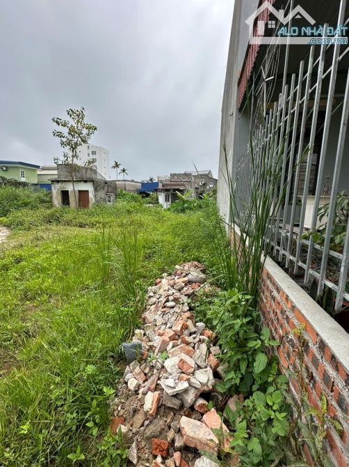 Bán 1 lô tại Hoa Động (bìa sẵn) - TP Hải Phòng gàn dự án Doji và Hoàng Huy giá chỉ 1,x tỷ