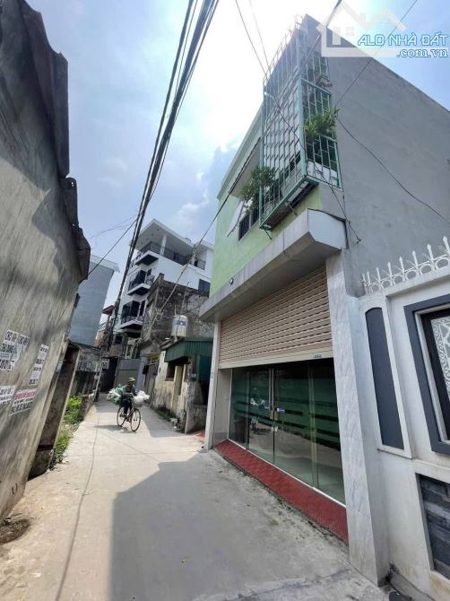 Bán gấp đất Liên Ninh ,ô tô, phân lô ,diện tích rộng ,giá đầu tư giá 7.6 tỷ