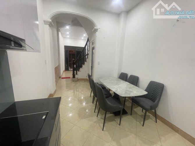 BÁN NHÀ KHÂM THIÊN, THỔ QUAN, ĐỐNG ĐA 36M 8.6 TỶ