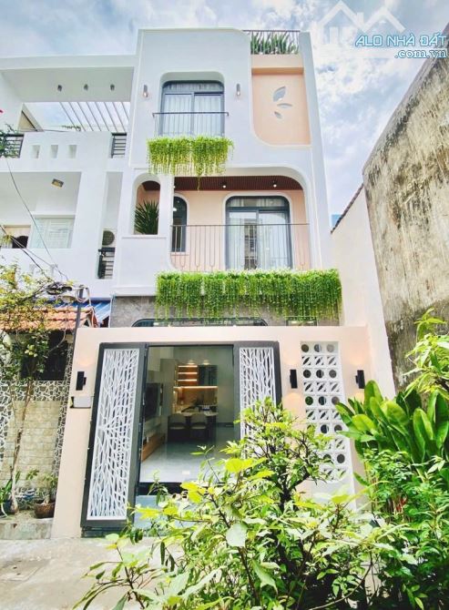 NHÀ GÒ VẤP 4 TẦNG - 4,5 × 9 HẺM 6M - PHAN HUY ÍCH - nhỉnh 5 TỶ