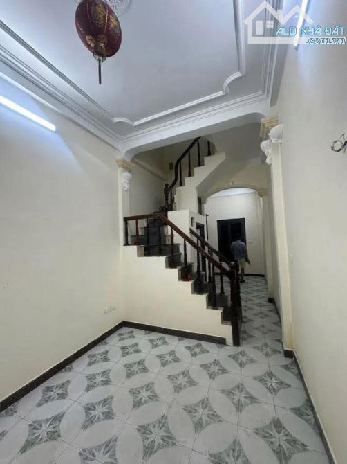 KHƯƠNG TRUNG, 30M RA OTO, 1 NGOẶT RA PHỐ, SỔ VUÔNG, 6 TỶ 26/30M2, 4T, GẦN HỒ, FULL TIỆN ÍC