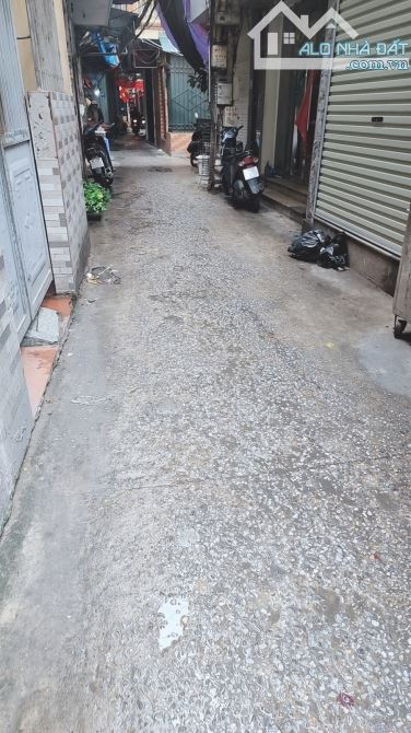 ĐẤT SIÊU ĐẸP TRẦN KHÁT CHÂN , 29M² , LÔ GÓC , NGÕ THÔNG , KINH DOANH , GẦN PHỐ , 6,5 TỶ