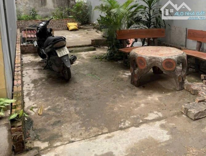 Bán đất Lê Xá,Đông Anh, 44m2 5 tỉ,ôtô sát cửa, 5p lên Vinhomes, triển lãm, cầu Tứ Liên
