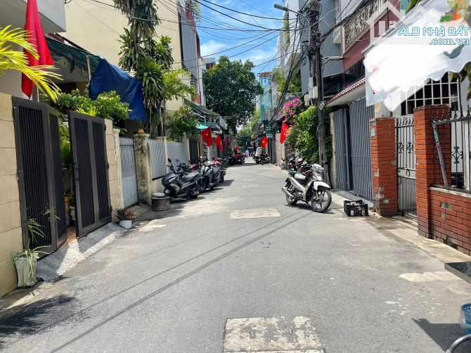 Bán Nhà Nguyễn Văn Thoại, Ô Tô, 90m2, 2 Tầng, Sát MT chỉ 8.x tỷ