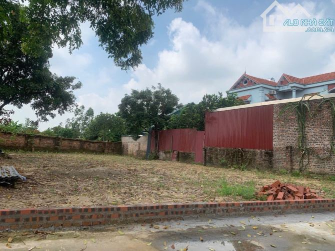 Bán đất – Thái Lai (Xã Minh Trí, SS) – 357m² – 2,4 Tỷ – Đường Thông Oto Tải Vào Đất.