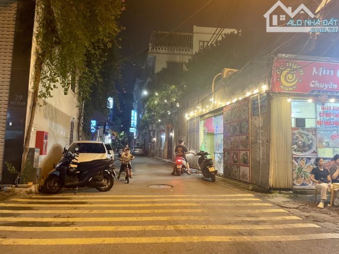 Bán mảnh đất ngõ ô tô , phố trạm 66m2 , mặt tiền 4m hậu 4m