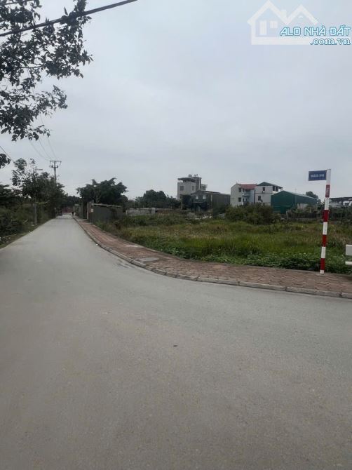 10M Ô TÔ TRÁNH, Vị trí đẹp ĐÔNG DƯ, 146M – 7M Tiền – Chỉ 8.6 tỷ