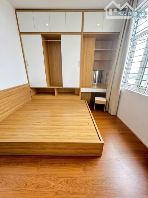 Bán chung cư Eco Lake View 32 Đại Từ, Hoàng Mai, 90m2, 3 phòng ngủ, 2 WC, sổ đỏ