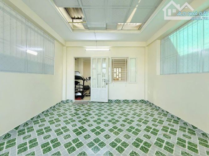 BÁN NHÀ KHU DÂN CƯ SẦM UẤT ĐƯỜNG HÒA BÌNH TÂN PHÚ 4 TỶ 150TR SHR 56.7M2 - 10