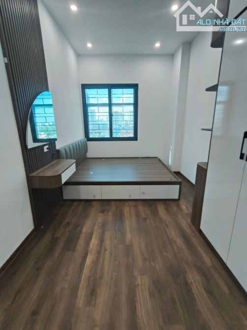 Cần Bán Căn CC 3 Ngủ, 2 WC Khu ĐT Bắc Linh Đàm 78M- Nhỉnh 5 Tỷ - 10