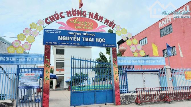 BÁN NHÀ TRẢNG DÀI, SỔ HỒNG RIÊNG, ĐƯỜNG NHỰA RỘNG 5m, SÂN VƯỜN RỘNG ĐẬU 4 OTO - 10