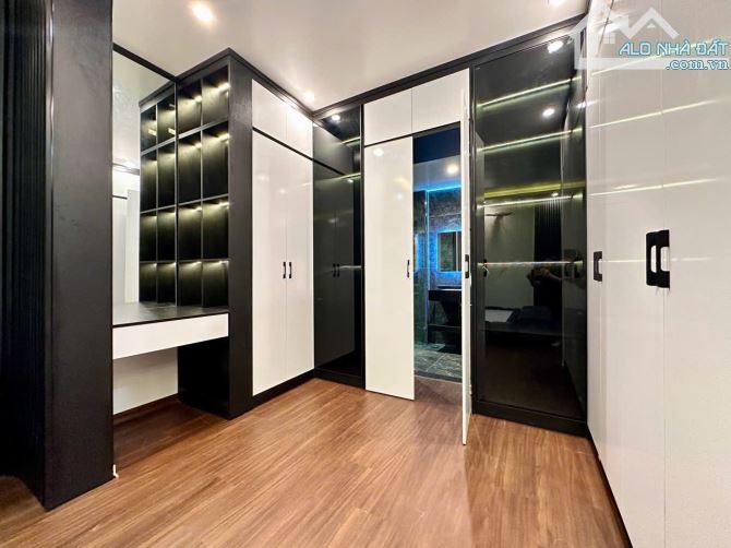 Siêu phẩm bánh chưng tại phố Hoàng Quý - tuyến 2 Tô Hiệu, Q. Lê Chân. - 11