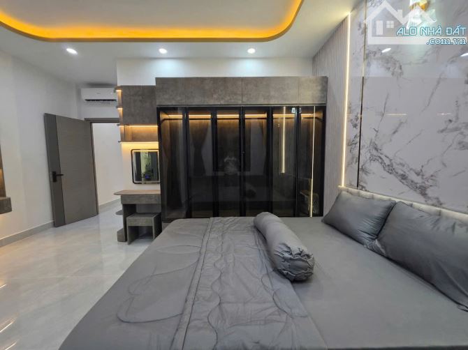 Bán nhà phố Cao cấp Full nội thất Huỳnh Tấn Phát, Nhà Bè, Dt 5x18m. Giá 8,39 tỷ - 11