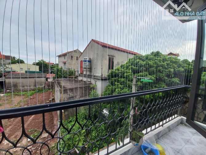 Nhà Đẹp_Cự Khối Long Biên-3 Tầng*60m_MT4m -Ô TÔ ĐỖ Gần ô tô Tránh- Tiện Ích Bạt Ngàn - 11