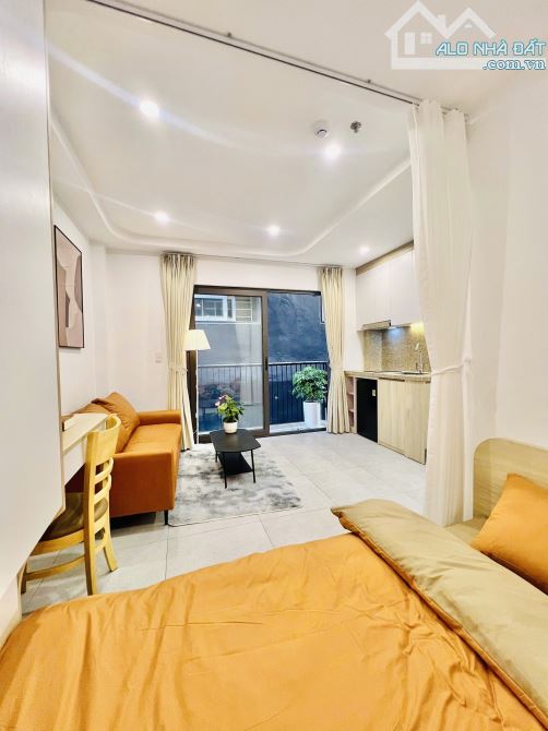 Bán toà CHDV Lò Đúc 60m2*5T thang máy 11PN gần ĐH KTQD, PCCC đủ, thông tứ tung - 1