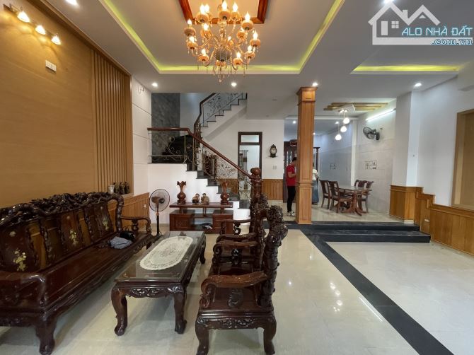 Bán Nhà Biệt Thự Mini Sơn Trà, Gần Biển, 96m2(7x14), 2 Tầng nhỉnh 7 tỷ - 1