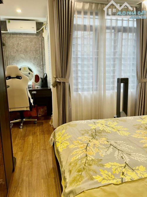 Nhà đẹp Nguyễn Khang 38m², 5 tầng, full NT cao cấp, giá tốt 7,1 tỷ - 1