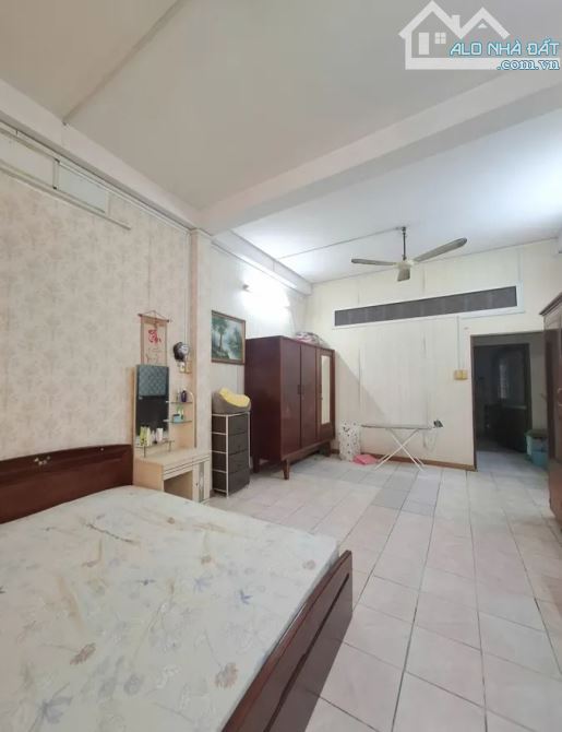 BÁN NHÀ HXH CÔ GIANG - PHÚ NHUẬN - NGANG KHỦNG 9M - 3TẦNG - 165M2 – CÁCH MT 1 CĂN – 20 TỶ - 1