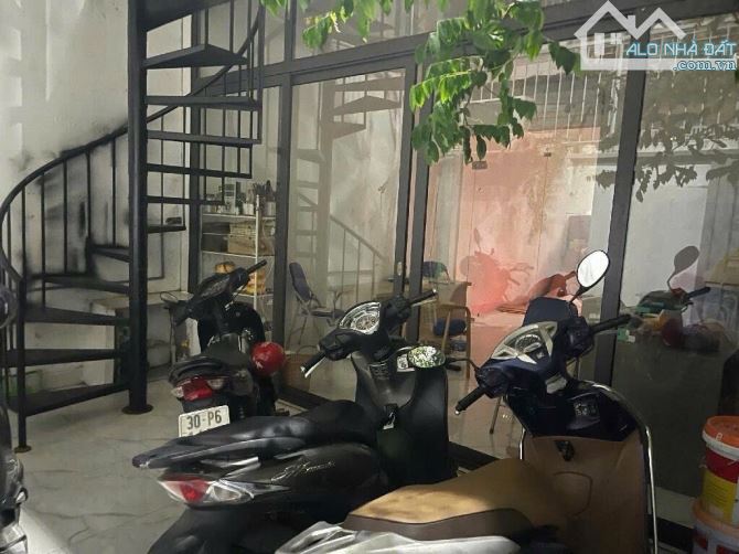 HOA BẰNG - Lô góc 1 Mặt phố 1 mặt ngõ thông 210m2, 5 tầng, MT 5m - Vỉa hè - Kinh doanh - 1