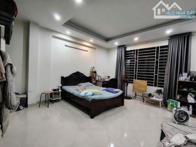 Bán căn góc 2 thoáng Hoàng Hoa Thám, 9 tỷ, 45m, 5 tầng, mặt tiền 6m - 1