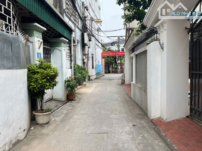 Cần tiền gia chủ bán gấp mảnh đất thổ cư tại trung tâm tổ dân phố Cửu Việt, Trâu Qùy - 1