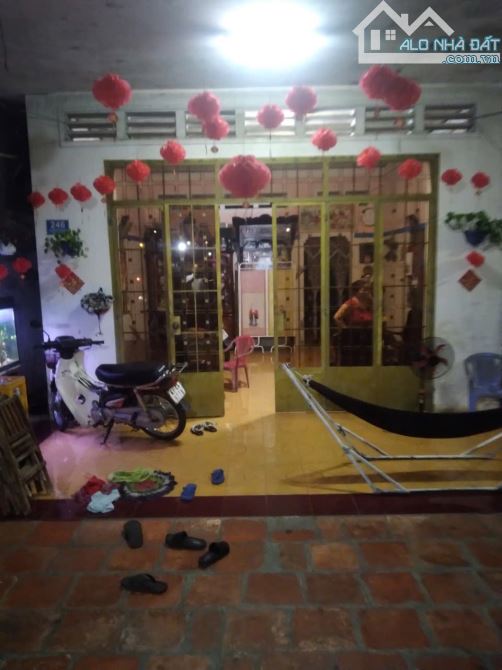 Bán nhà 10,5 x 30 hẻm điện biên phủ phường ninh Thạnh chỉ có 2 tỷ 850 - 1