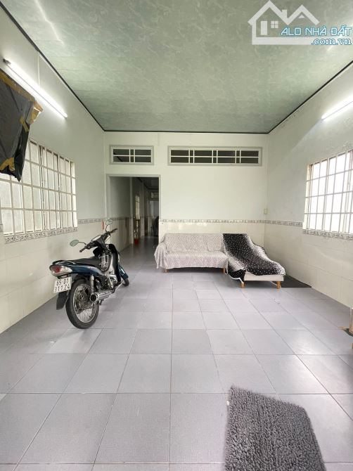 CCG gửi bán căn nhà cấp 4, SHR, 206m2, Xã Trung Lập Hạ, Giá 780 Triệu. - 1