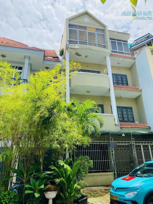 Biệt thự Khu VIP 43 Hồ Văn Huê Phú Nhuận, khu sang trọng đẳng cấp - 1