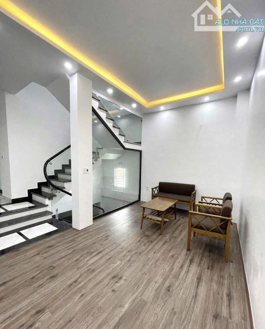 Nhà đẹp Bà Triệu – Trung tâm Hai Bà Trưng 📐 DT: 18m² | 5tầng | 💰 Giá chỉ 3.9 tỷ - 1