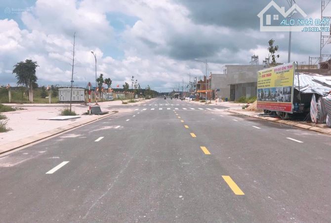 Bán 2 nền đất liền kề đường 25B, Nhơn Trạch - 850triệu, SHR. - 1