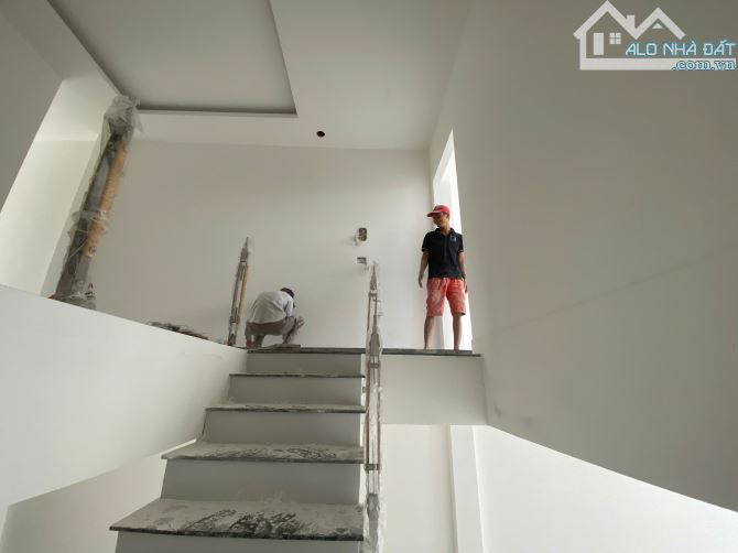 BÁN GẤP NHÀ 1 LẦU ĐANG XÂY CHỈ 1,4Tỷ - 1