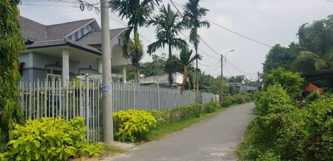 Bán nhà chợ Trảng Bàng, 21x16=345m2, sổ hồng riêng, đường nhựa, giá 855 triệu - 1