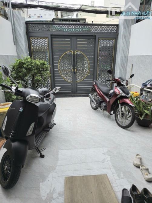 BÁN NHÀ MẶT TIỀN KINH DOANH NGUYỄN QUÝ ANH-5 TẦNG- 4 PHÒNG NGỦ-GỌI CHO EM XEM NHÀ - 1