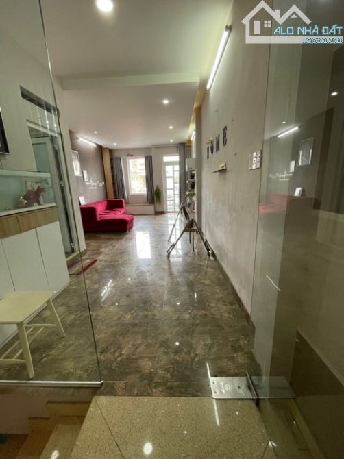 Nhà 4 Tầng - Mặt Tiền Đường, DT: 4x20= 80m2, Quận Tân Phú - 1