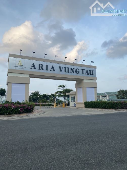 BÁN LÔ ĐẤT BIỆT THỰ GẦN BIỂN LONG CUNG, VŨNG TÀU_ PHÁP LÝ SỔ ĐỎ CÁ NHÂN_ HƯỚNG ĐÔNG NAM - 1