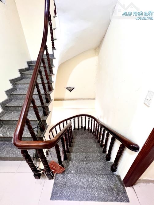 Bán nhà HXH Huỳnh Tấn Phát Quận 7 3 tầng 5PN 4x18 nở hậu, nhỉnh 6 tỉ - 1