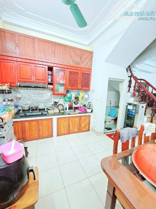 45m2 x 4 tầng, Trần Khát Chân , 3 Thoáng, Gần Chợ , Đường vào trước nhà siêu rộng chỉ hơn - 1